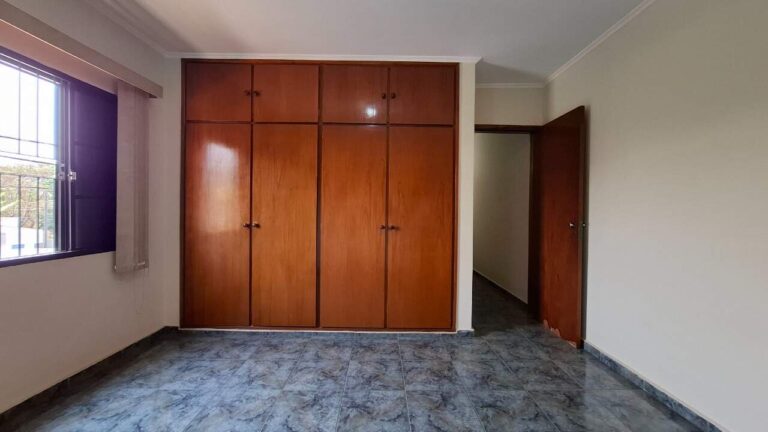 Apartamento à venda no Parque dos Bandeirantes: