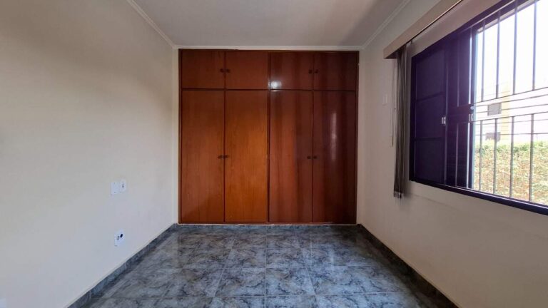 Apartamento à venda no Parque dos Bandeirantes: