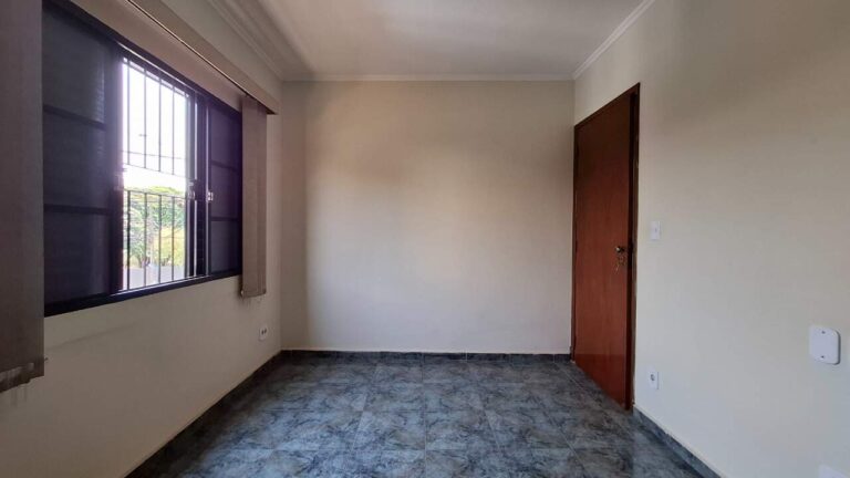 Apartamento à venda no Parque dos Bandeirantes: