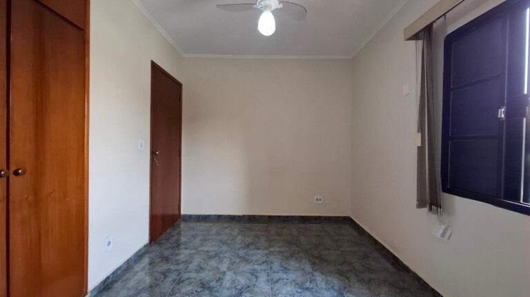 Apartamento à venda no Parque dos Bandeirantes: