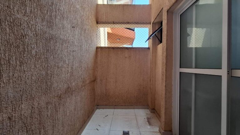 Apartamento à venda no Parque dos Bandeirantes: