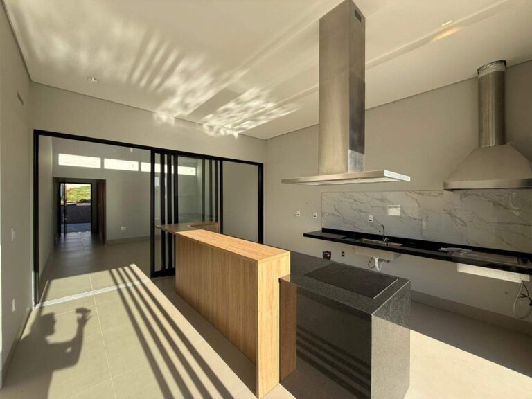Casa em Condomínio à venda no Jardim Vista Bella: