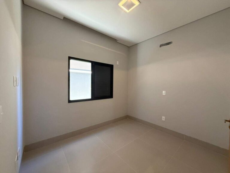 Casa em Condomínio à venda no Jardim Vista Bella: