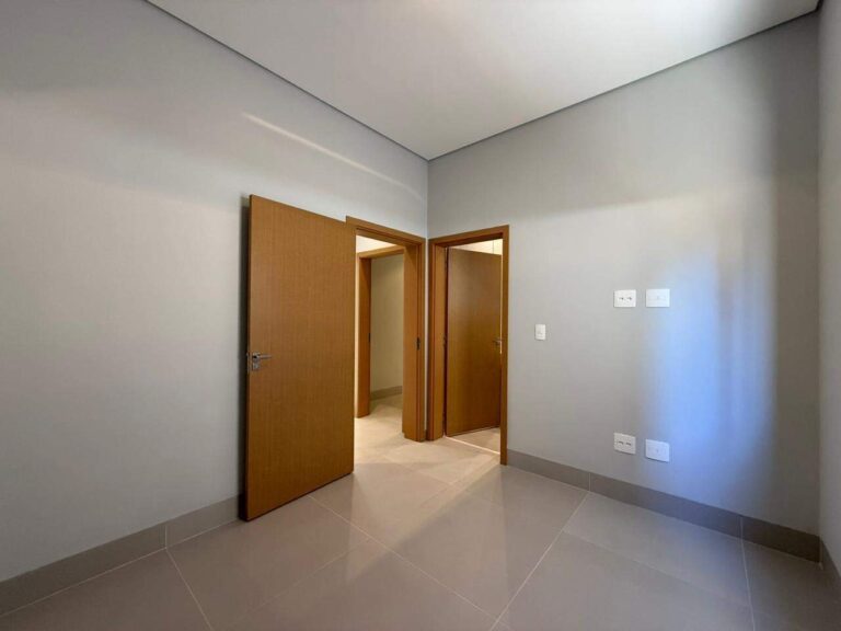 Casa em Condomínio à venda no Jardim Vista Bella: