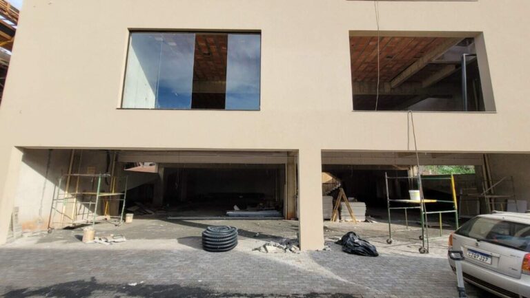 Loja para aluguel no Vila do Golfe: