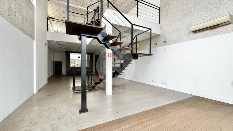Prédio Comercial para aluguel no Alto da Boa Vista: