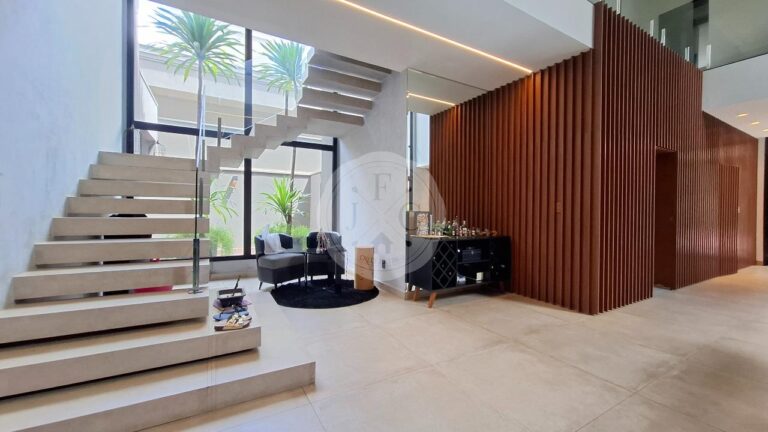 Casa em Condomínio à venda no Jardim Olhos D´Água I:
