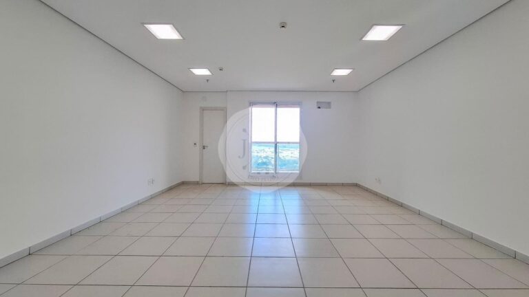 Sala Comercial à venda no Nova Ribeirânia: