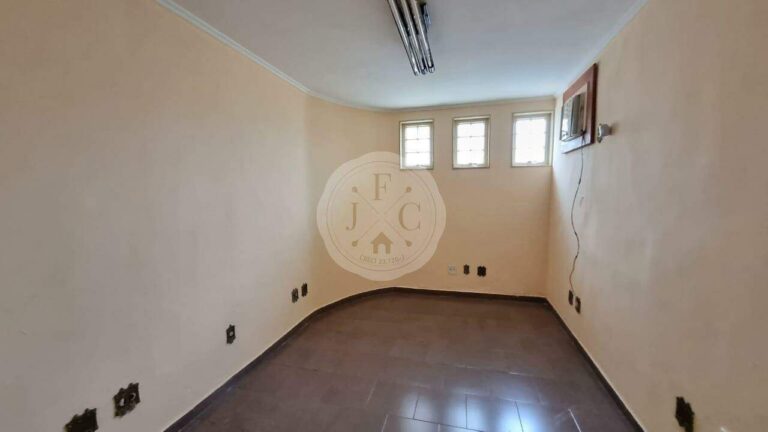 Casa comercial à venda no Alto da Boa Vista: