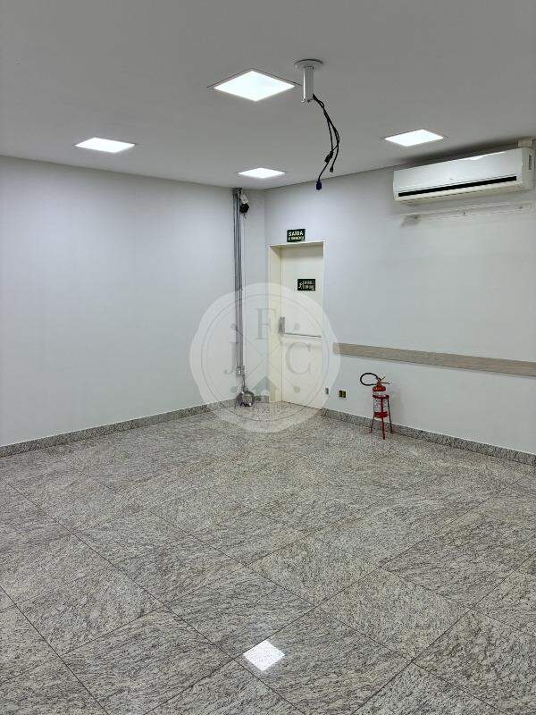 Prédio Comercial para aluguel no Jardim Canadá: