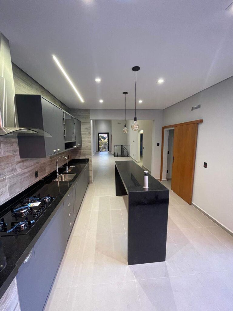 Casa em Condomínio à venda no Jardim San Marco: