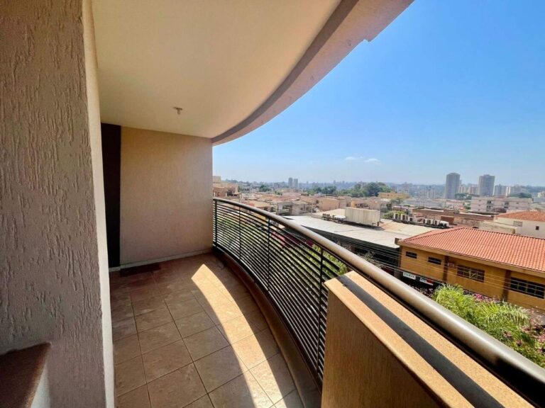 Apartamento à venda no Jardim Irajá: Sacada