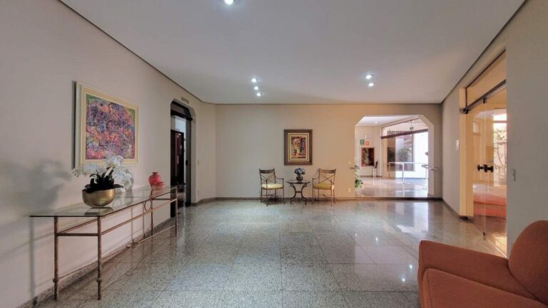 Apartamento à venda no Centro: