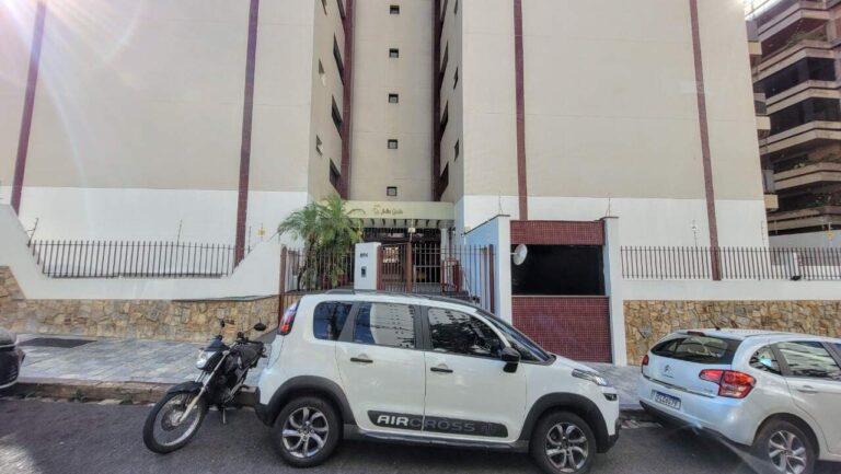 Apartamento à venda no Centro: