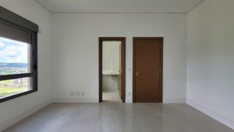 Apartamento à venda no Jardim Ilhas do Sul: Su te 2
