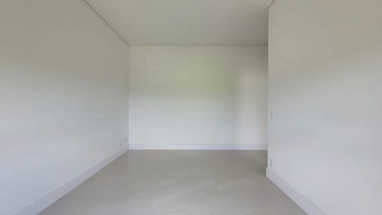 Apartamento à venda no Jardim Ilhas do Sul: Su te 3
