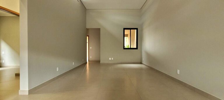 Casa em Condomínio à venda no Condomínio Villa Romana: Living