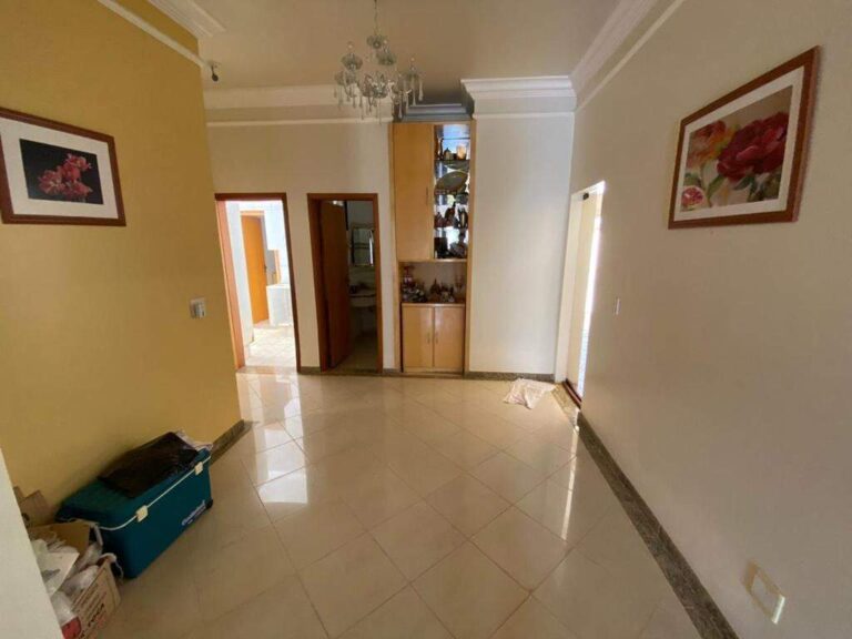 Casa em Condomínio à venda no Royal Park: