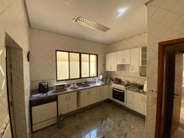 Casa em Condomínio à venda no Royal Park: