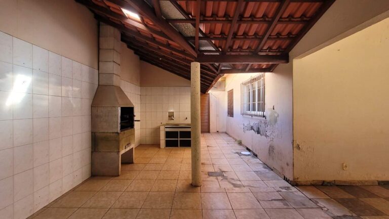 Casa à venda no Parque São Sebastião: