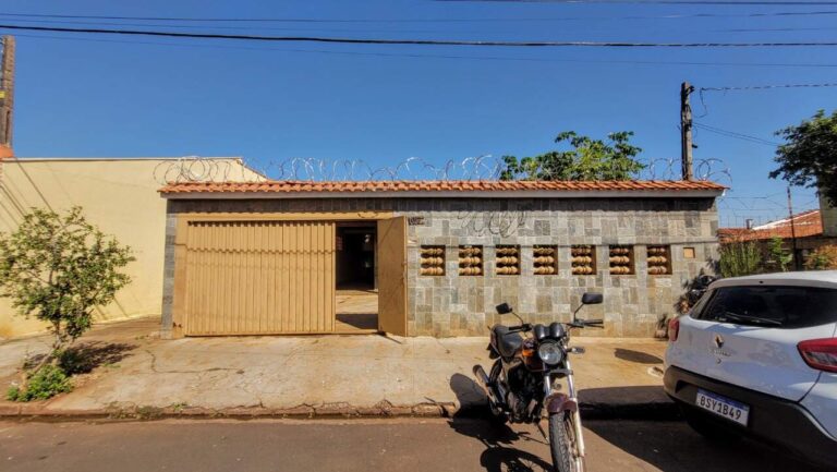 Casa à venda no Parque São Sebastião: