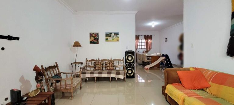 Casa à venda no Ribeirânia: Sala de TV