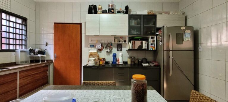 Casa à venda no Ribeirânia: Cozinha