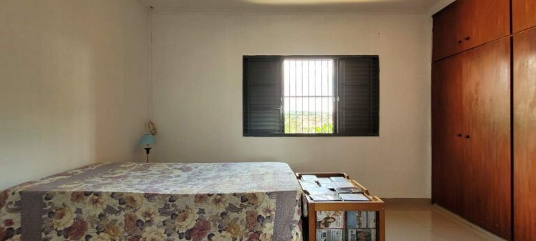 Casa à venda no Ribeirânia: Dormit rio 3