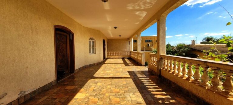 Casa à venda no Alto da Boa Vista: Varanda