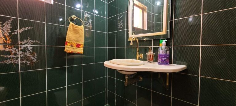 Casa à venda no Alto da Boa Vista: Lavabo