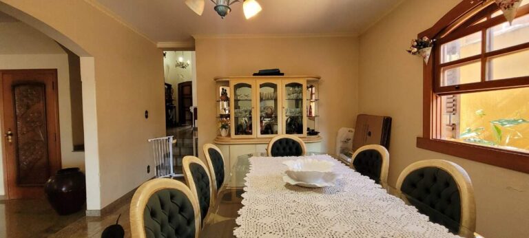 Casa à venda no Alto da Boa Vista: Sala de jantar