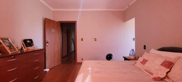 Casa à venda no Alto da Boa Vista: Su te principal