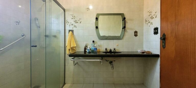 Casa à venda no Alto da Boa Vista: Banheiro Su te 3