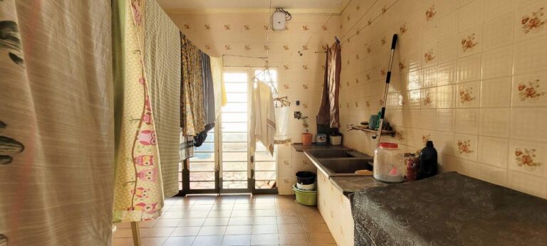 Casa à venda no Alto da Boa Vista: rea de servi o