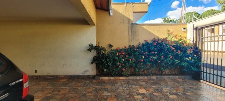 Casa à venda no Alto da Boa Vista: Garagem