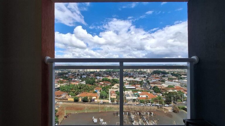 Apartamento à venda no Alto da Boa Vista: Sacada