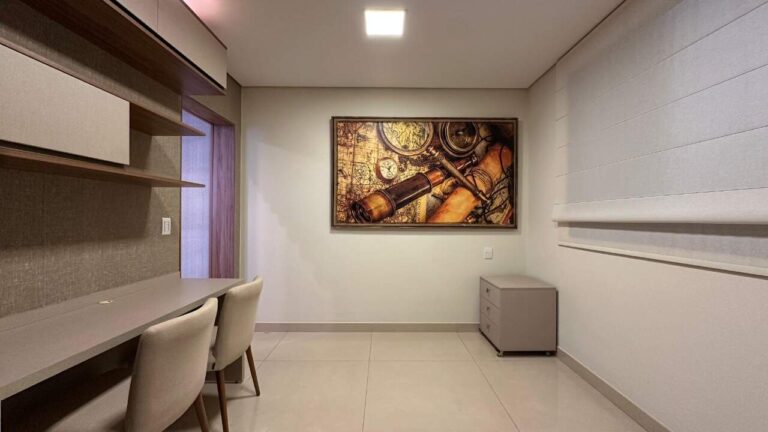 Casa em Condomínio à venda no Vila do Golfe: