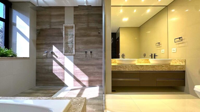 Casa em Condomínio à venda no Vila do Golfe: