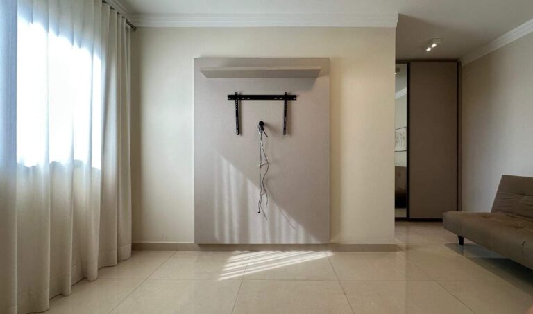 Casa em Condomínio à venda no Vila do Golfe: