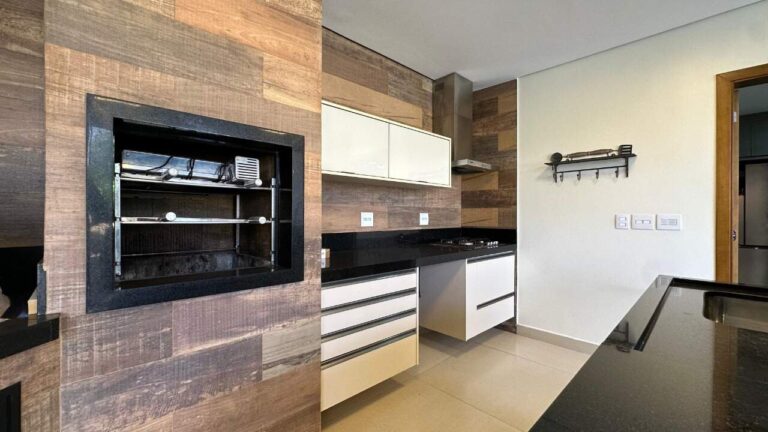 Casa em Condomínio à venda no Vila do Golfe: