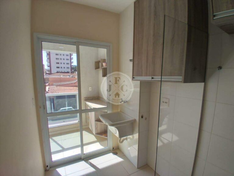 Apartamento à venda no Iguatemi: