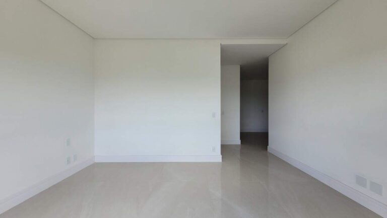 Apartamento à venda no Jardim Ilhas do Sul: Su te m ster