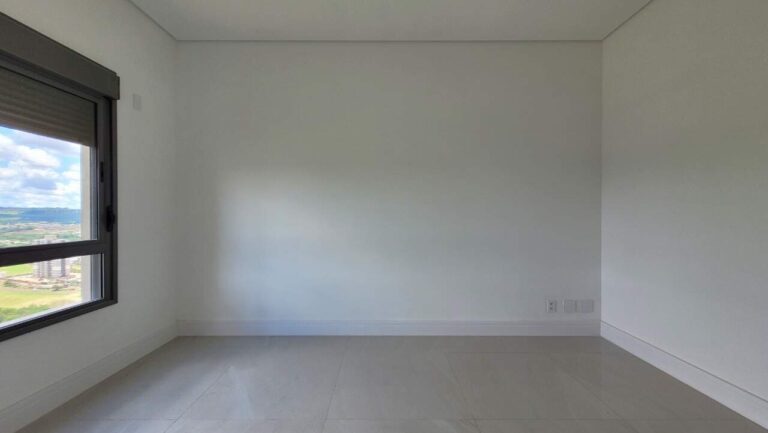 Apartamento à venda no Jardim Ilhas do Sul: Su te 4
