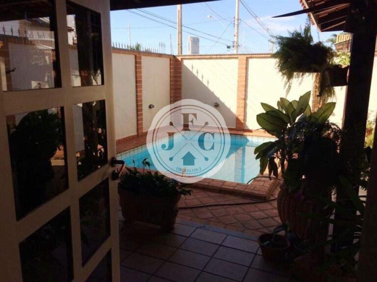 Casa à venda no Jardim Irajá: