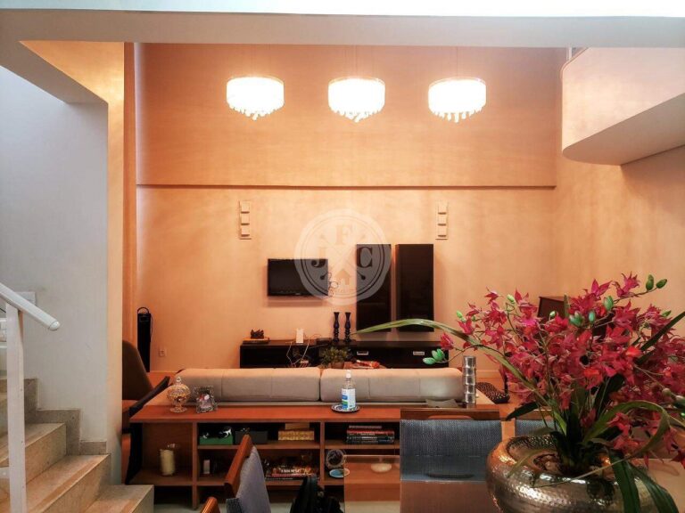 Casa em Condomínio à venda no Jardim Saint Gerard: