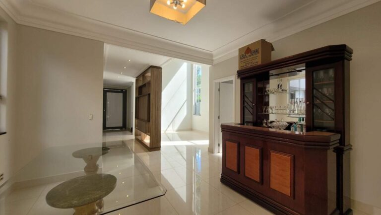 Casa em Condomínio à venda no Jardim Saint Gerard: