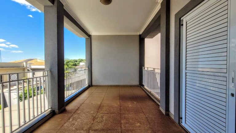 Casa em Condomínio à venda no Jardim Saint Gerard: Su te m ster