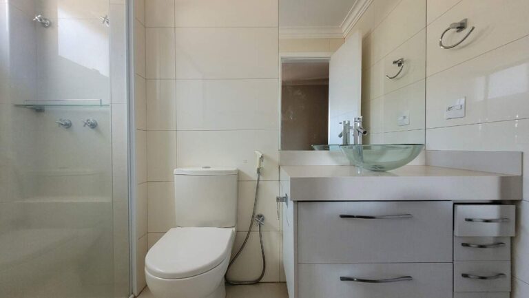 Casa em Condomínio à venda no Jardim Saint Gerard: