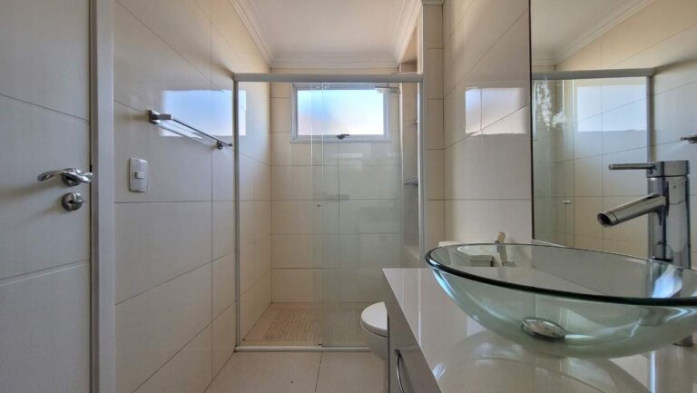Casa em Condomínio à venda no Jardim Saint Gerard: