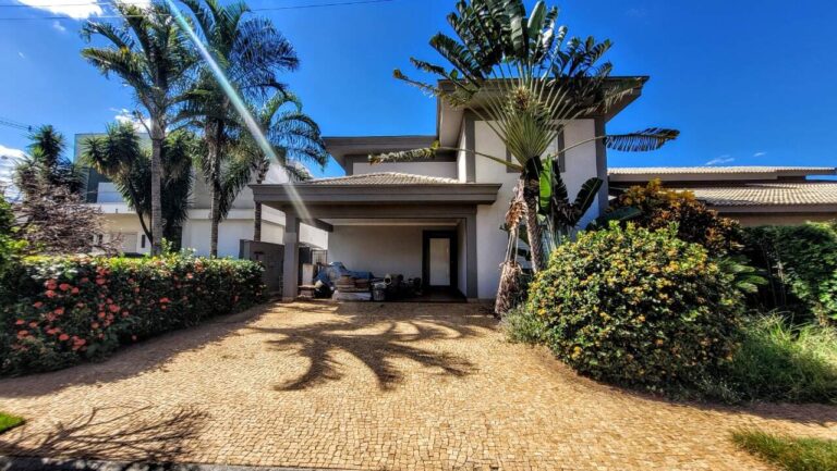 Casa em Condomínio à venda no Jardim Saint Gerard: